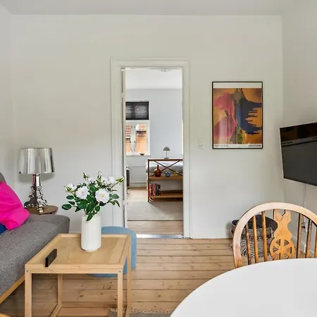 Apartamento Cozy 2-bedroom In Ogaderne