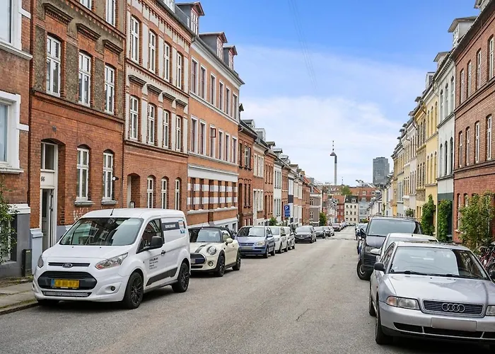 Cozy 2-bedroom In Ogaderne Århus